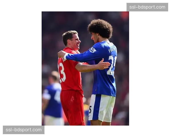 亚特兰大vs罗马：卢克曼与迪巴拉分别为两队进球，半场1-1